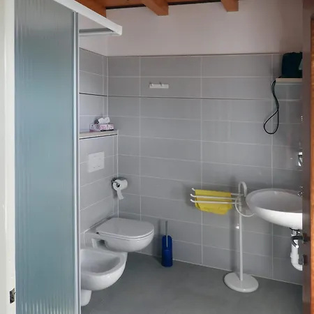 Appartement Casa Vacanze Besozzi *